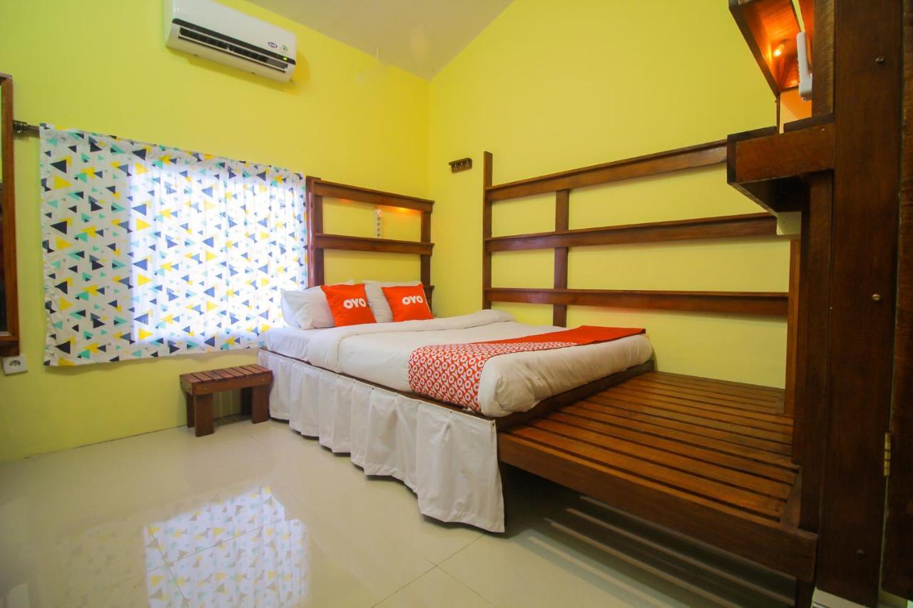 Oyo 1596 Taman Homestay Syariah Dumai Exterior foto